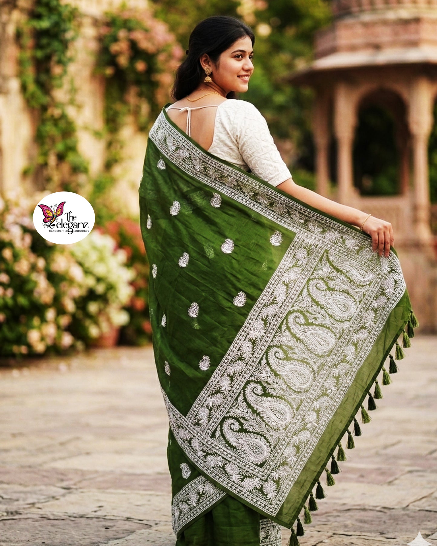 Parijat Mul Cotton Chikankari Saree