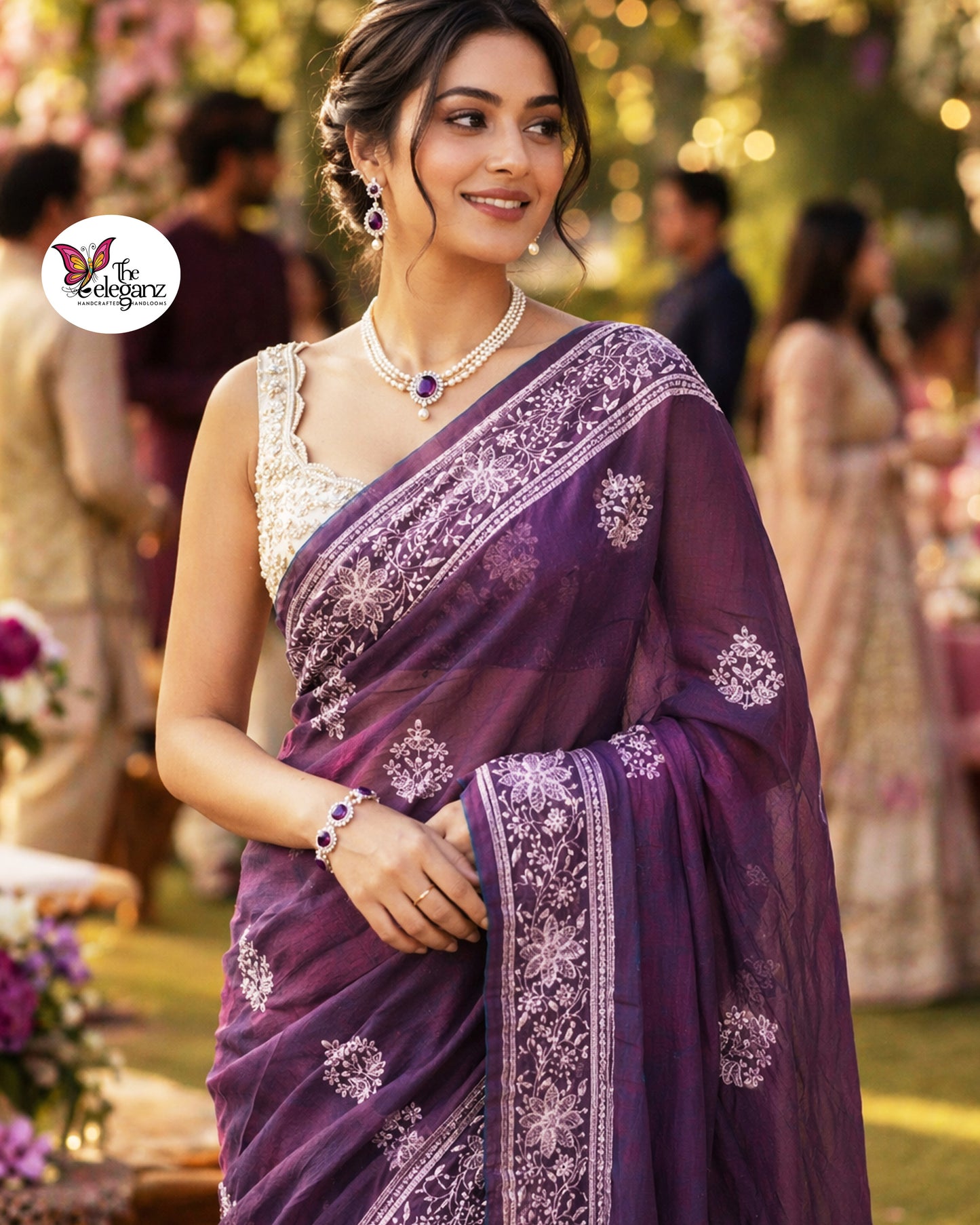 Iris Mul Cotton Chikankari Saree