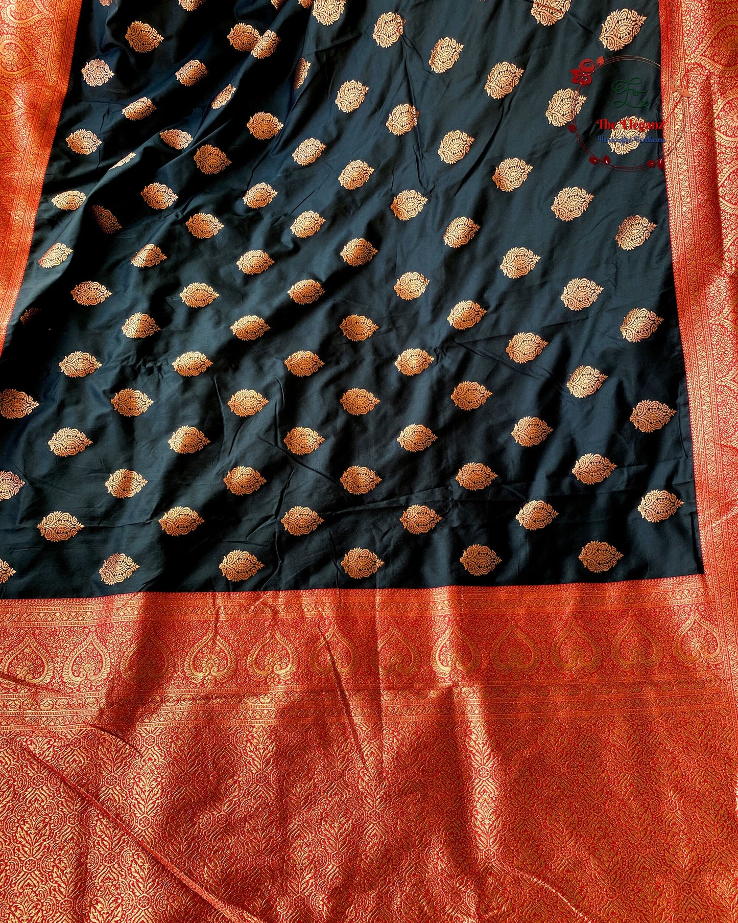 Black Red Regal Charm