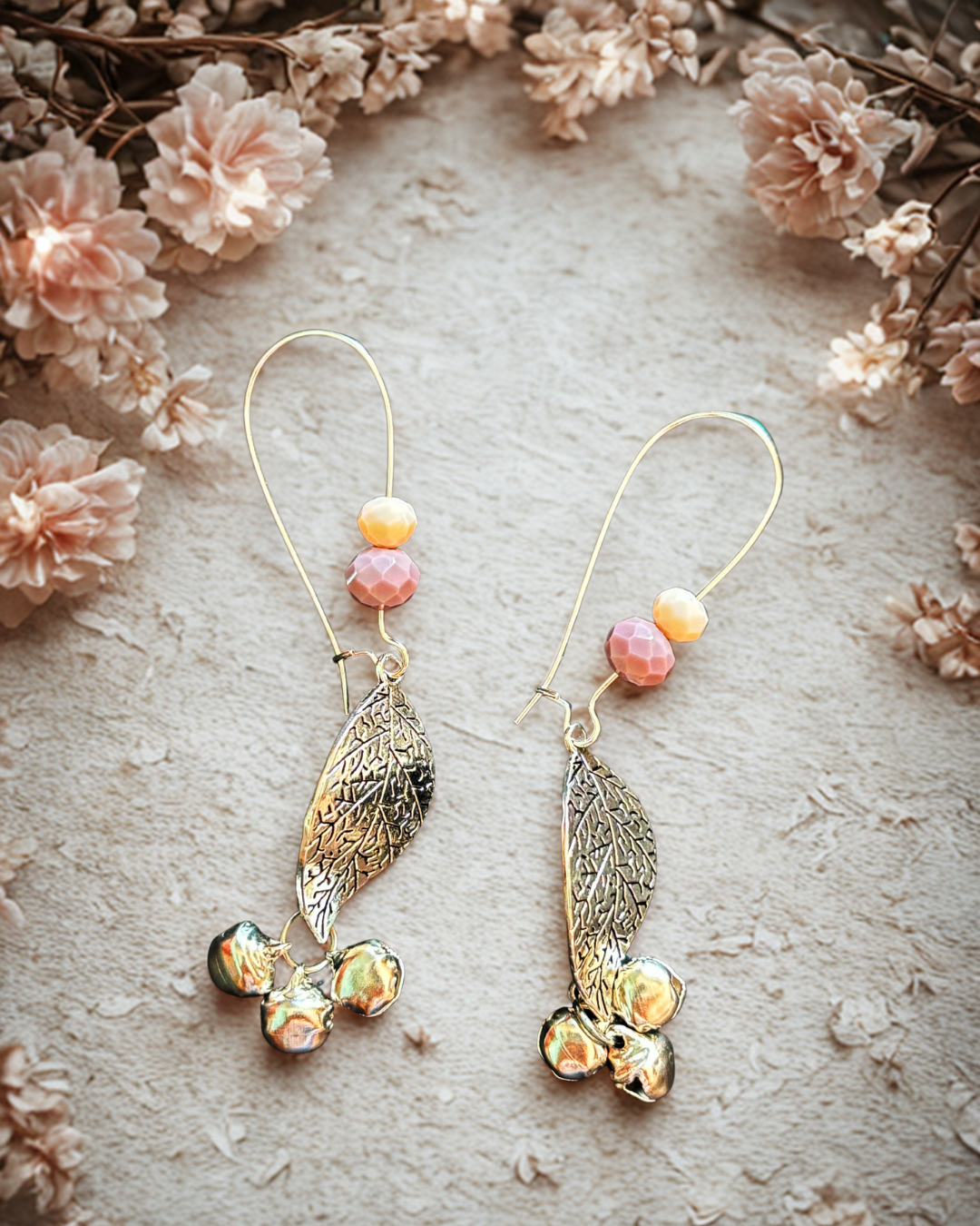 Handmade earring - Petal