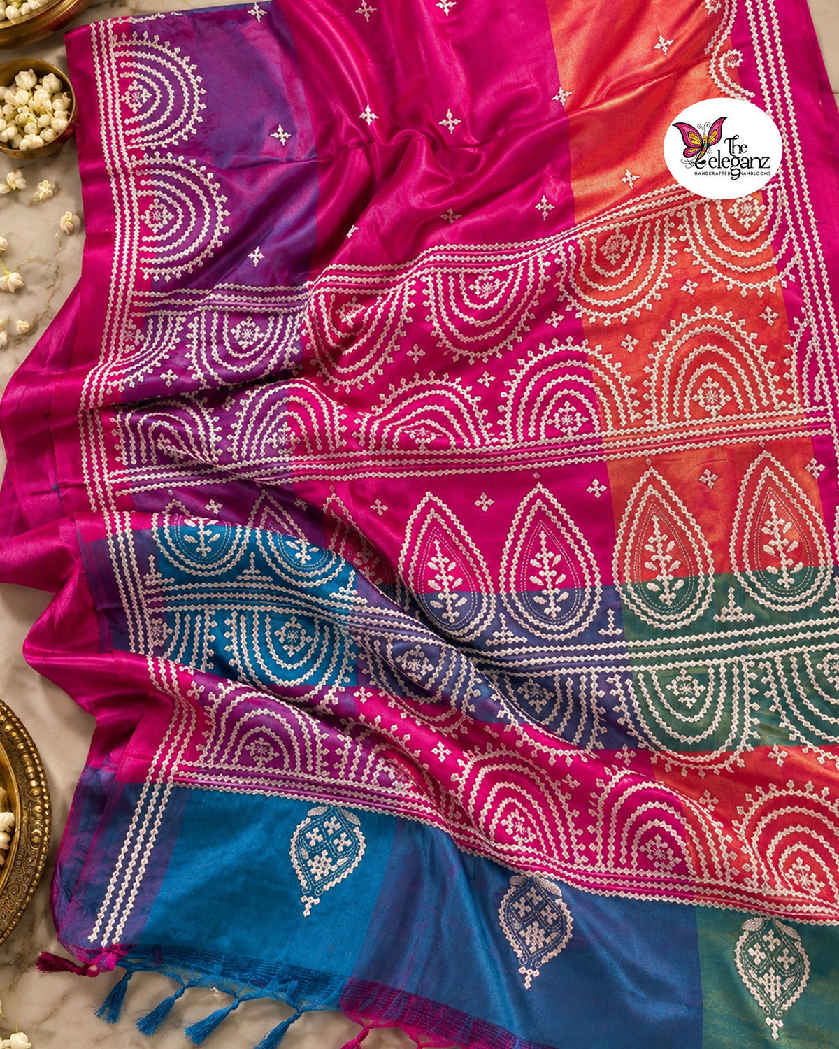 Ujjala – Blended Bangalore Silk Gujarati Stitch Saree