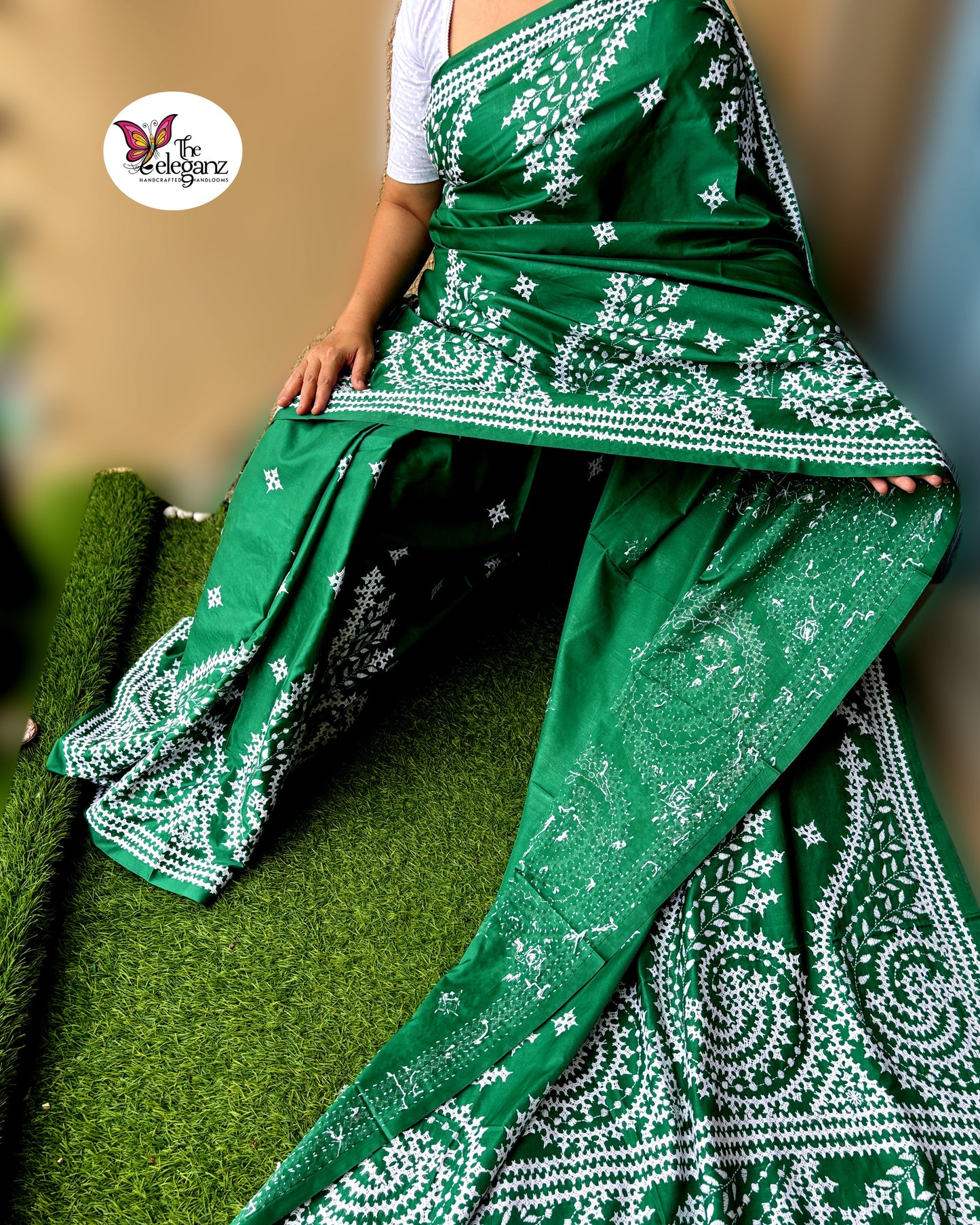 Alpona – Threads of Festive Grace