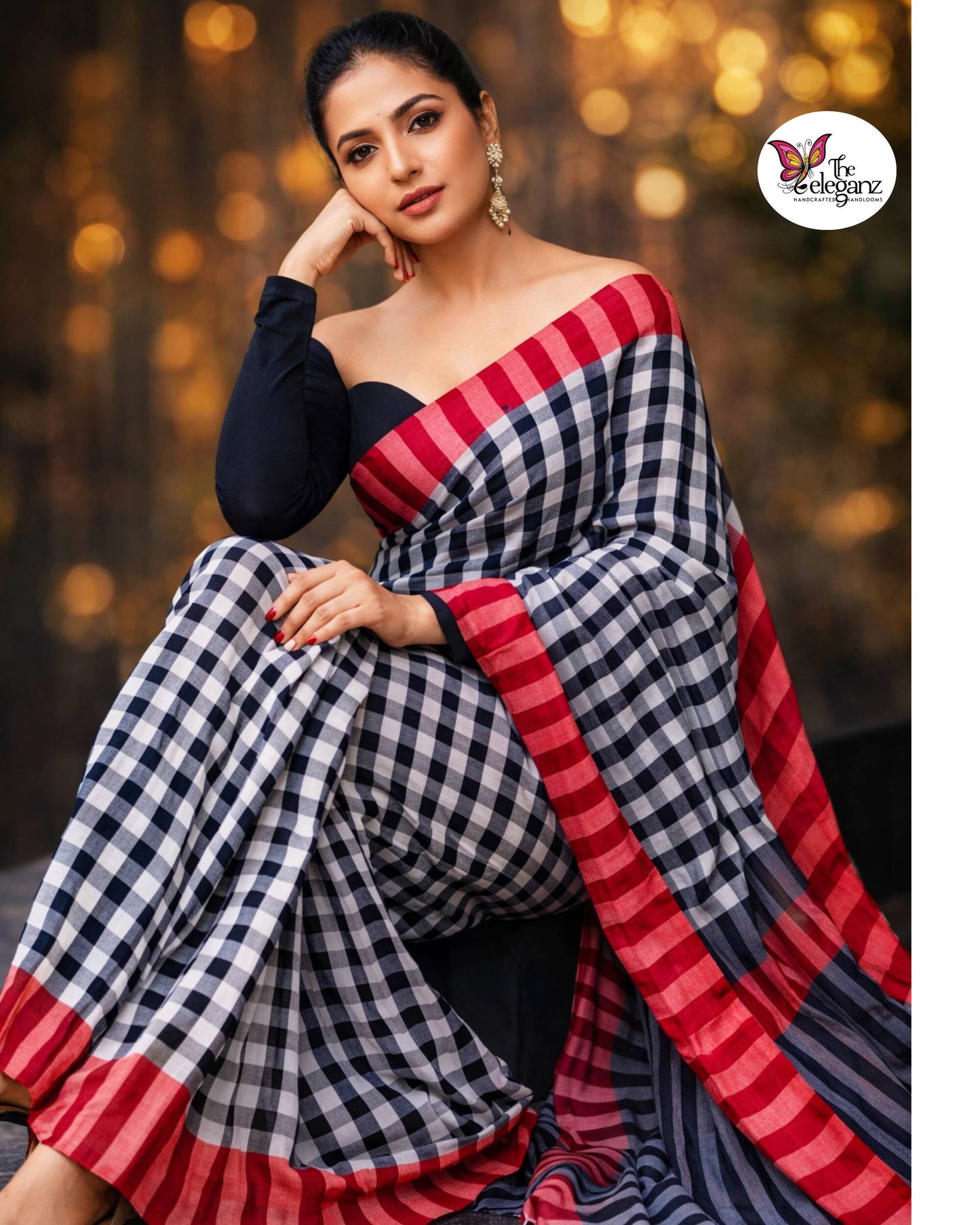 Charulata Pure Cotton Checks Saree