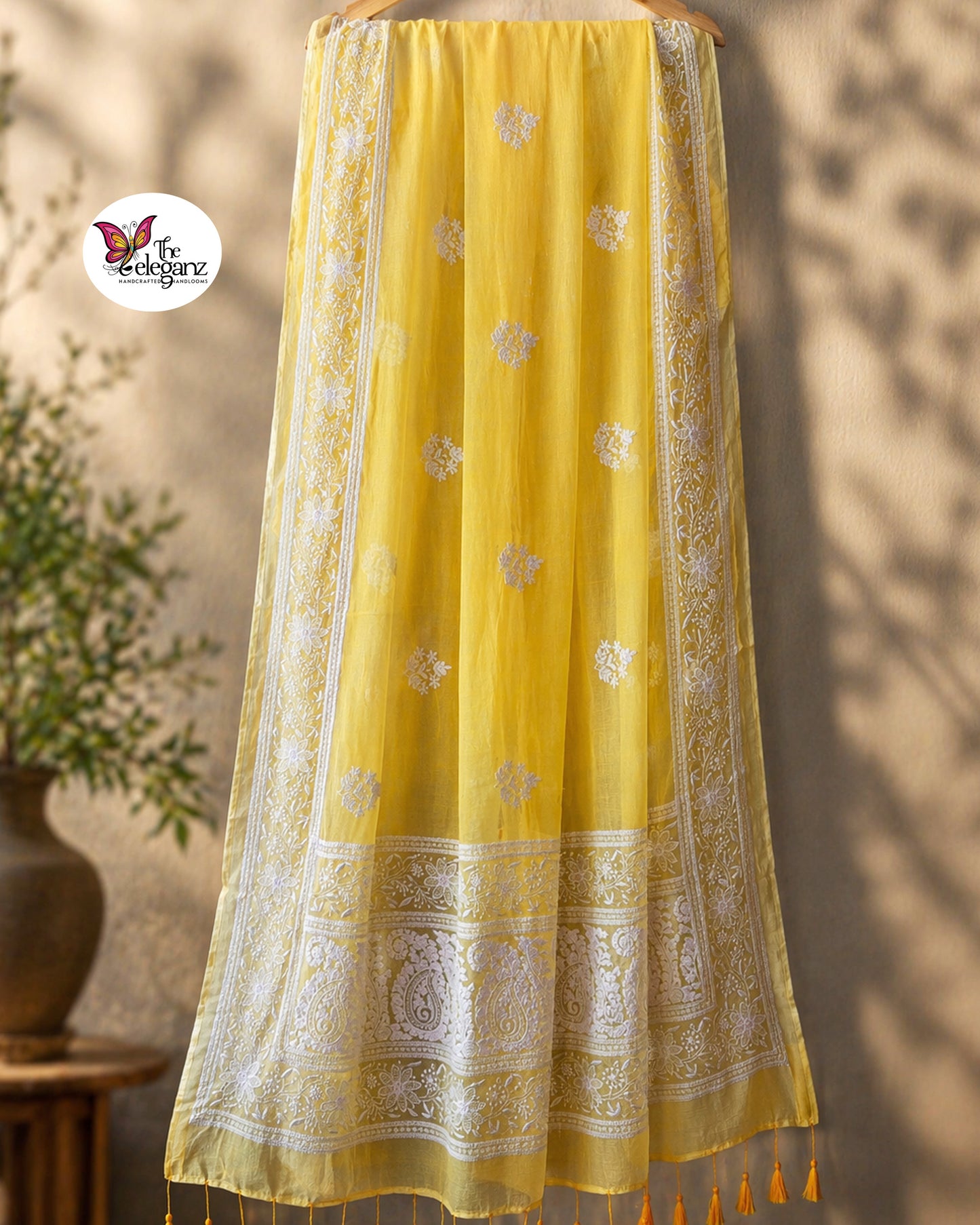Sunflower Mul Cotton Chikankari Saree
