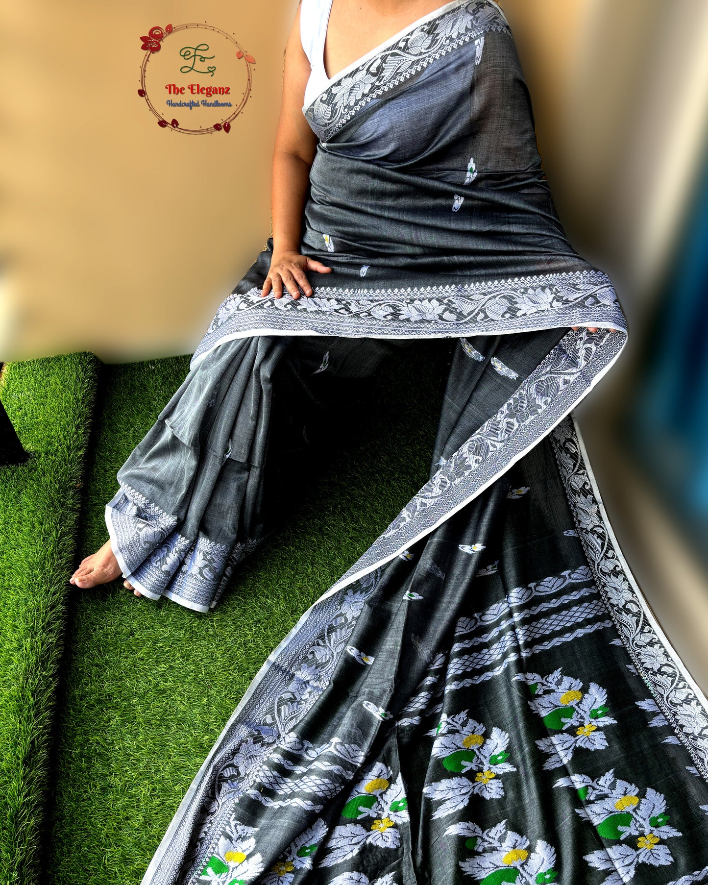 Charula – The Grace in Grey